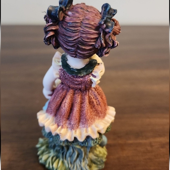 Set of Hand Painted Vintage Victorian Style Small Child Figurines.  4" Tall - Picture 8 of 12